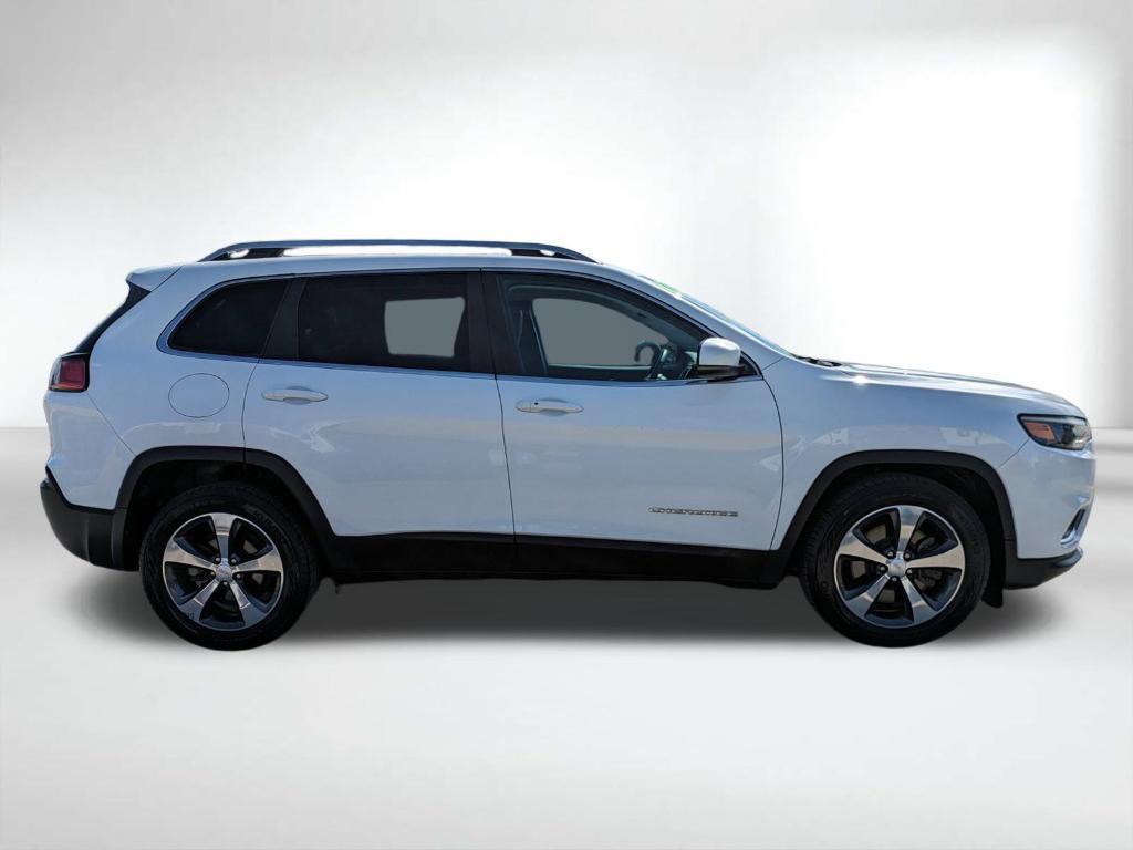 used 2019 Jeep Cherokee car, priced at $15,986