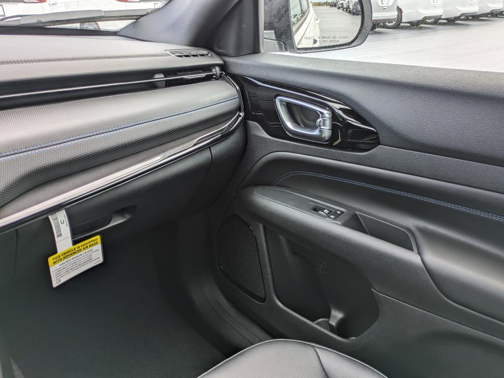 new 2026 Jeep Compass car, priced at $31,789