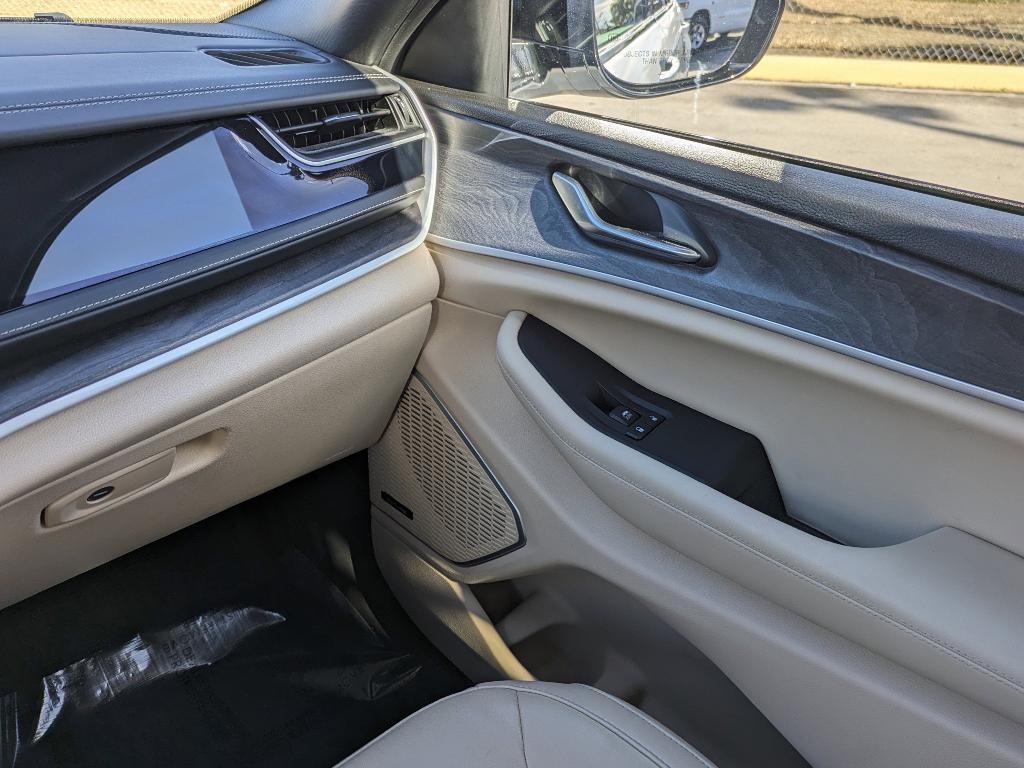 used 2022 Jeep Grand Cherokee 4xe car, priced at $25,986