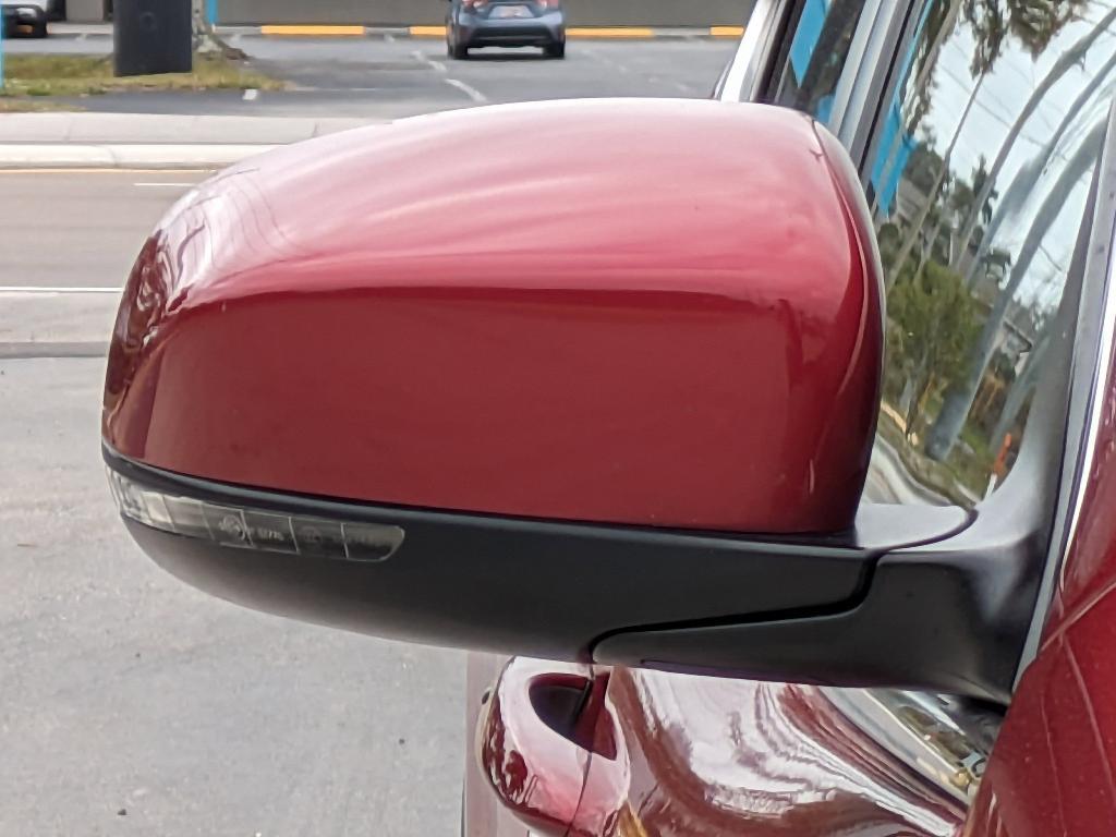 used 2017 Jeep Cherokee car, priced at $15,589