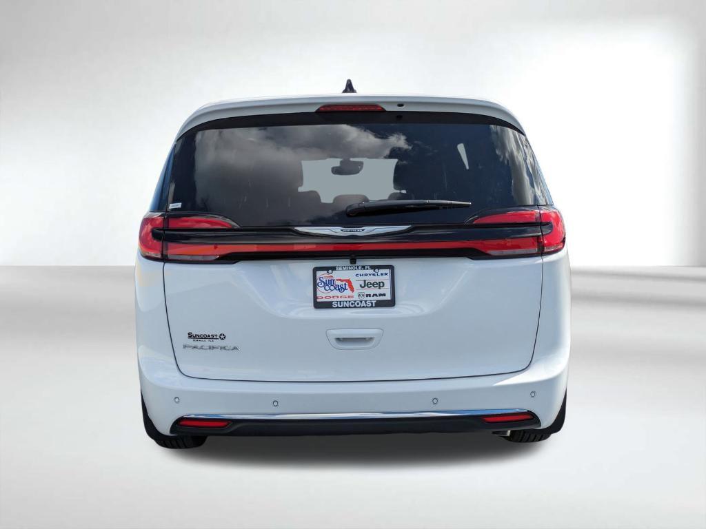 new 2026 Chrysler Pacifica car, priced at $40,993