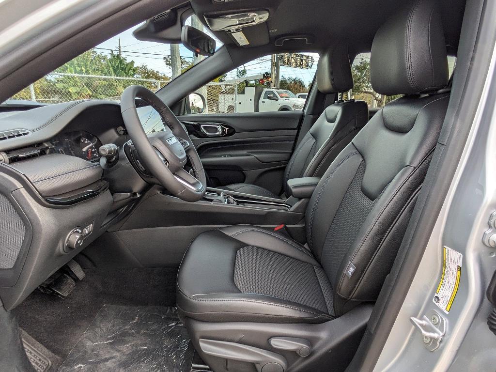 new 2026 Jeep Compass car, priced at $30,469