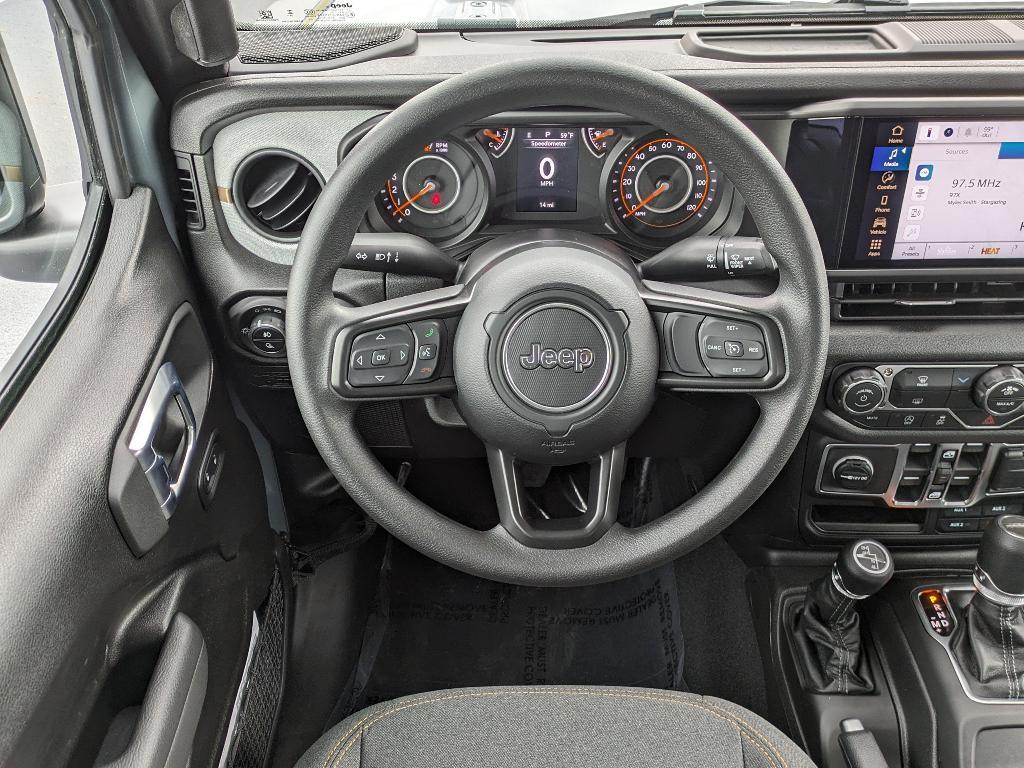 new 2026 Jeep Gladiator car, priced at $43,085