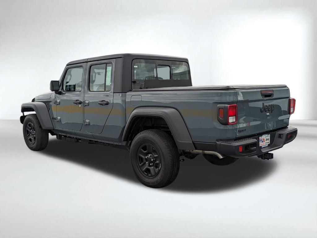 new 2026 Jeep Gladiator car, priced at $43,085