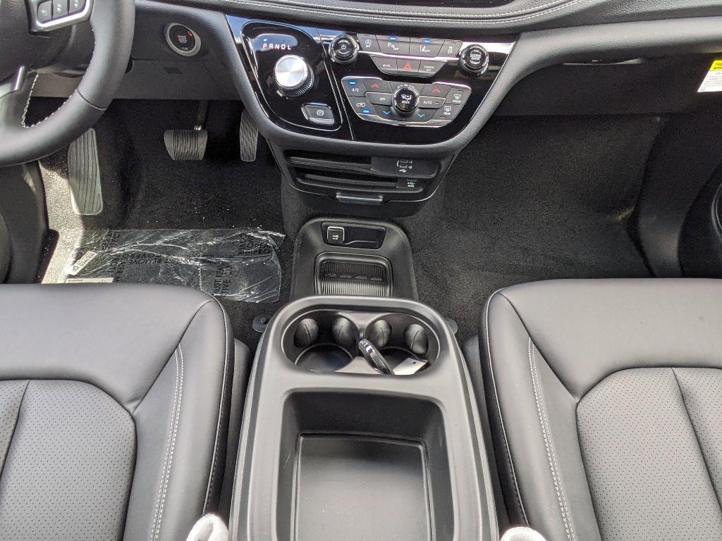 new 2026 Chrysler Pacifica car, priced at $43,289