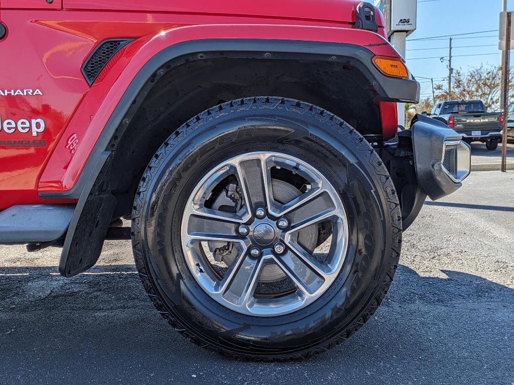 used 2018 Jeep Wrangler Unlimited car, priced at $23,469