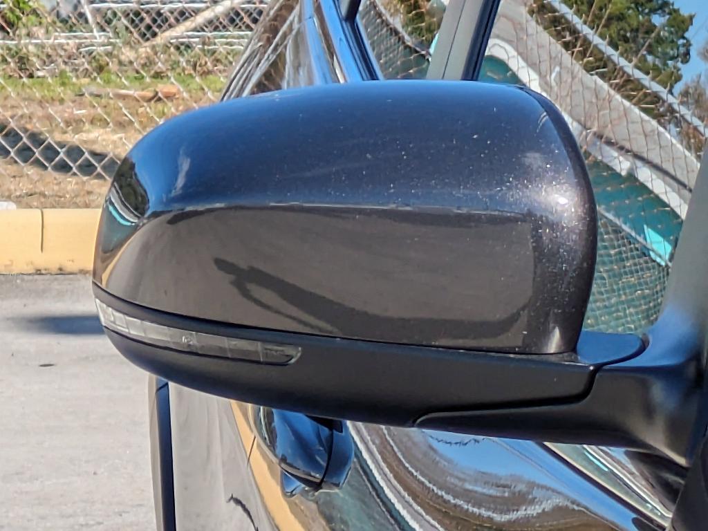 used 2019 Jeep Cherokee car, priced at $20,986