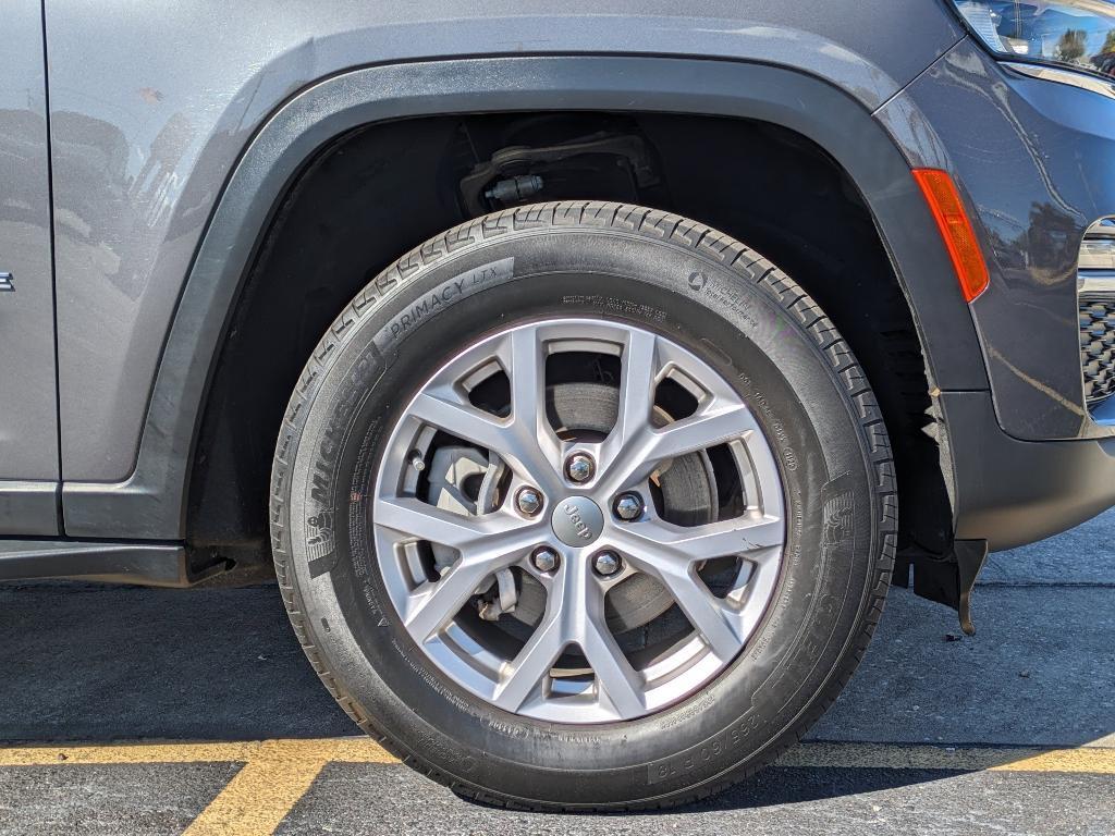 used 2022 Jeep Grand Cherokee car, priced at $26,869