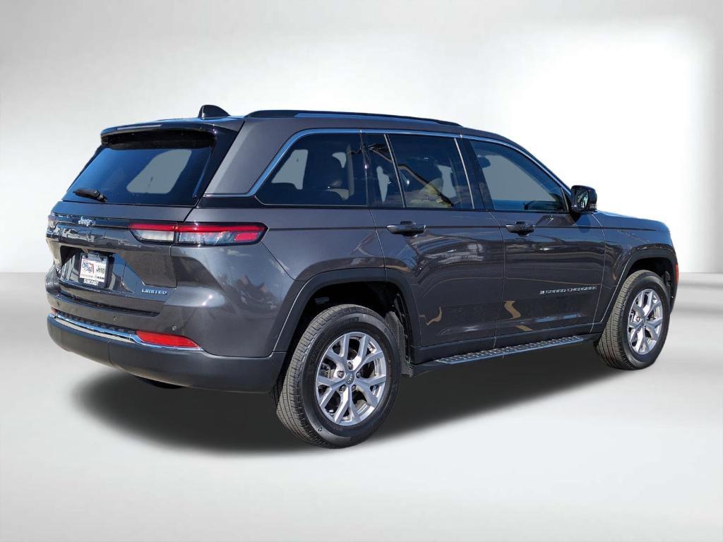 used 2022 Jeep Grand Cherokee car, priced at $26,869