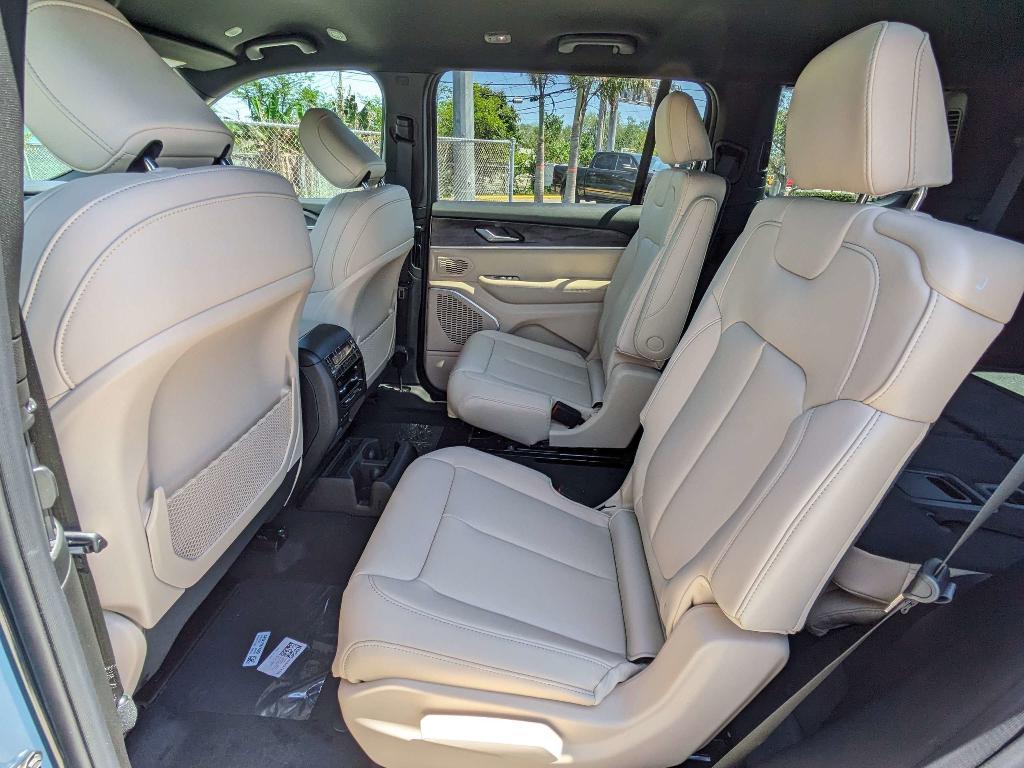 new 2026 Jeep Grand Cherokee L car, priced at $46,283