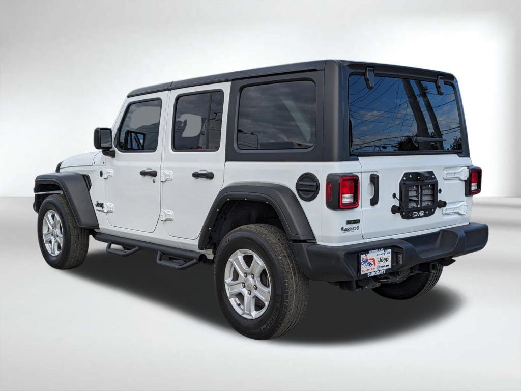 used 2022 Jeep Wrangler Unlimited car, priced at $29,586