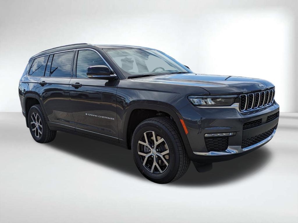 new 2025 Jeep Grand Cherokee L car, priced at $39,756