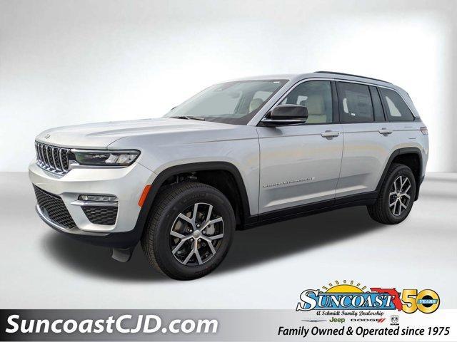 new 2025 Jeep Grand Cherokee car, priced at $38,999