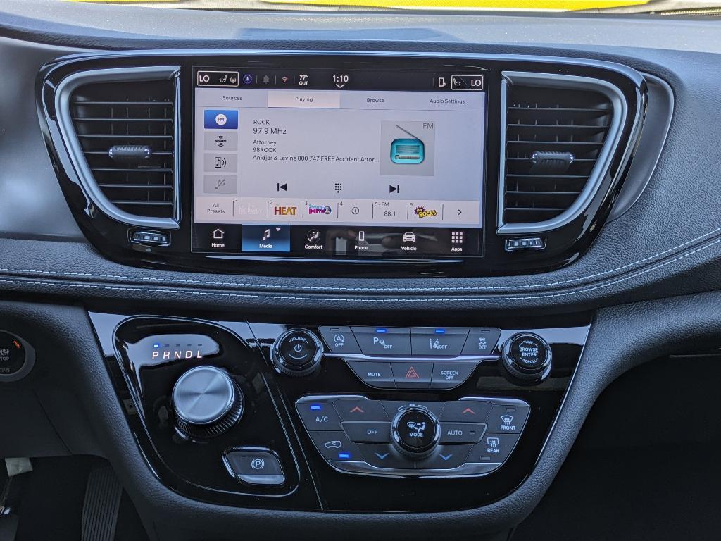 new 2026 Chrysler Pacifica car, priced at $44,389