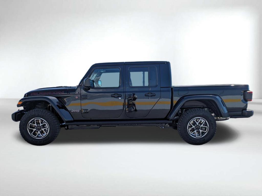 new 2026 Jeep Gladiator car, priced at $55,997