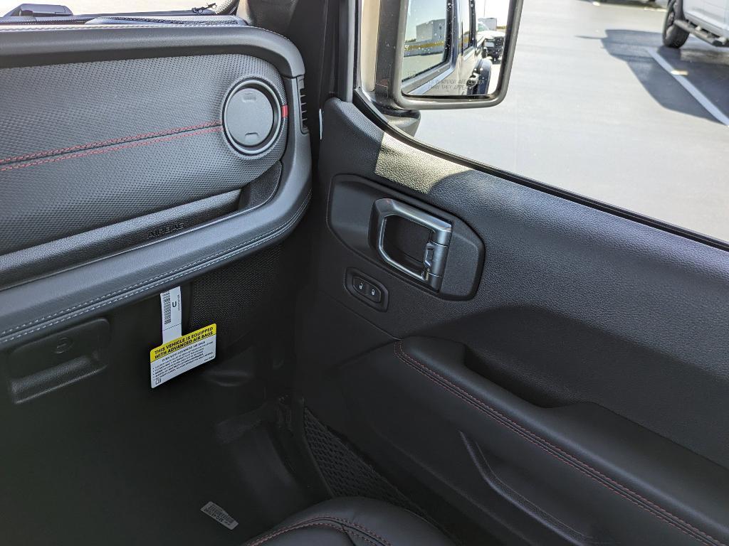 new 2026 Jeep Gladiator car, priced at $55,997