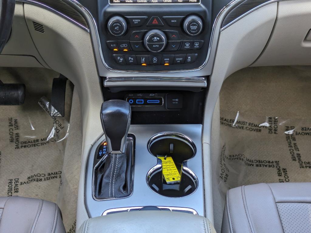 used 2017 Jeep Grand Cherokee car, priced at $18,496