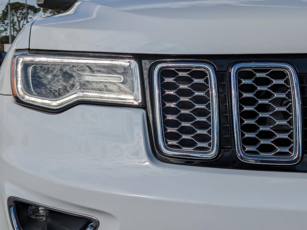 used 2017 Jeep Grand Cherokee car, priced at $18,496