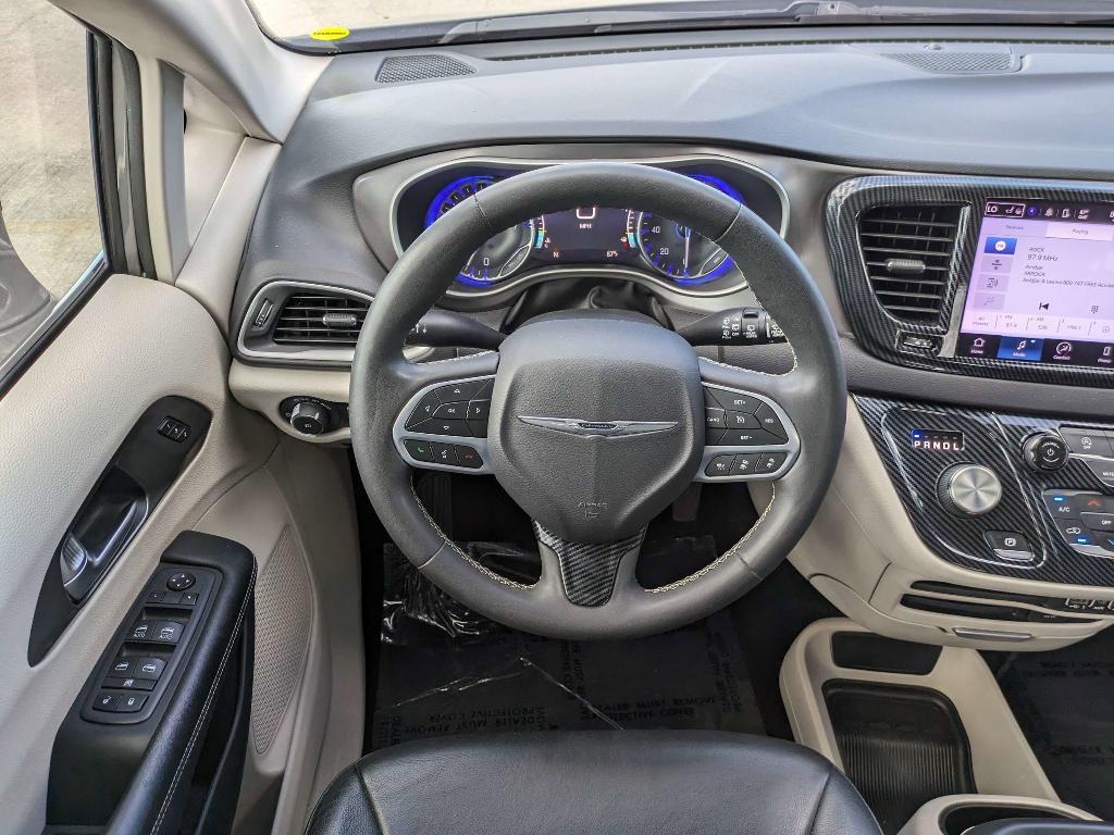 used 2022 Chrysler Pacifica car, priced at $25,498