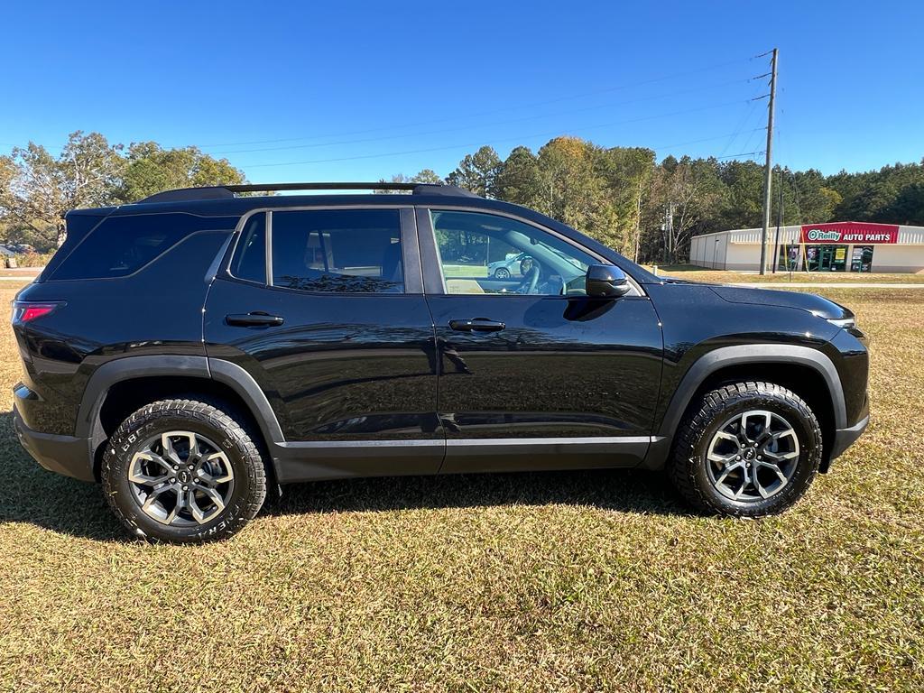 new 2026 Chevrolet Equinox car, priced at $36,330