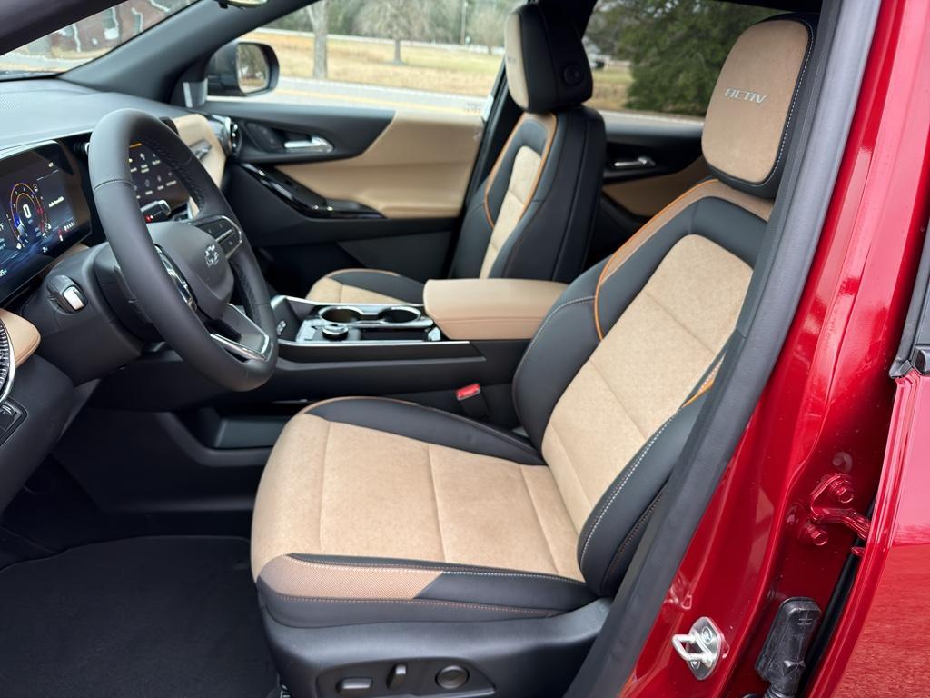 new 2026 Chevrolet Equinox car, priced at $36,575