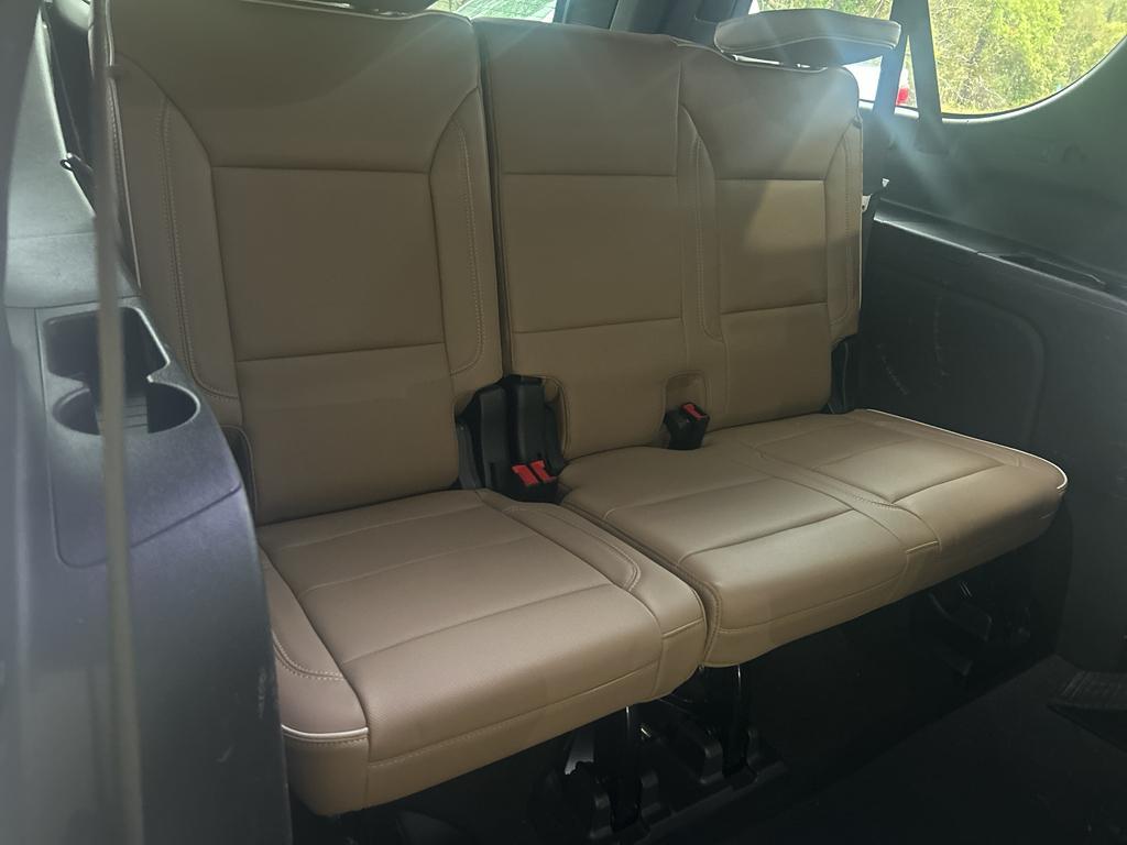 used 2022 Chevrolet Suburban car, priced at $41,802