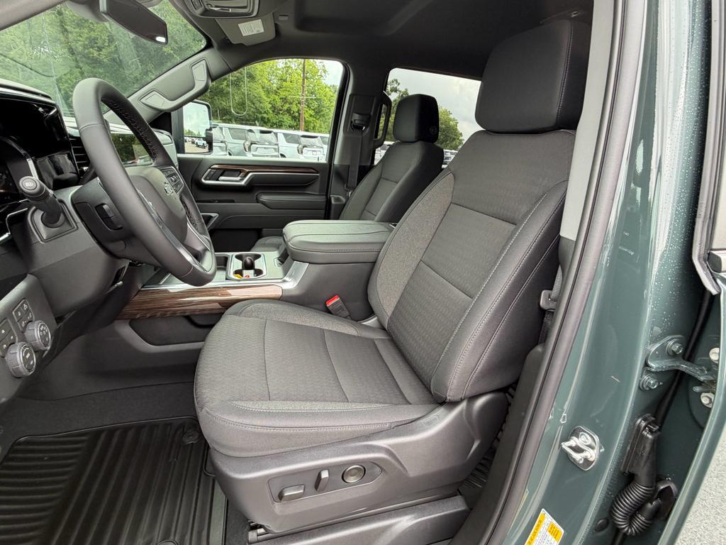 new 2026 Chevrolet Silverado 2500 car, priced at $77,040