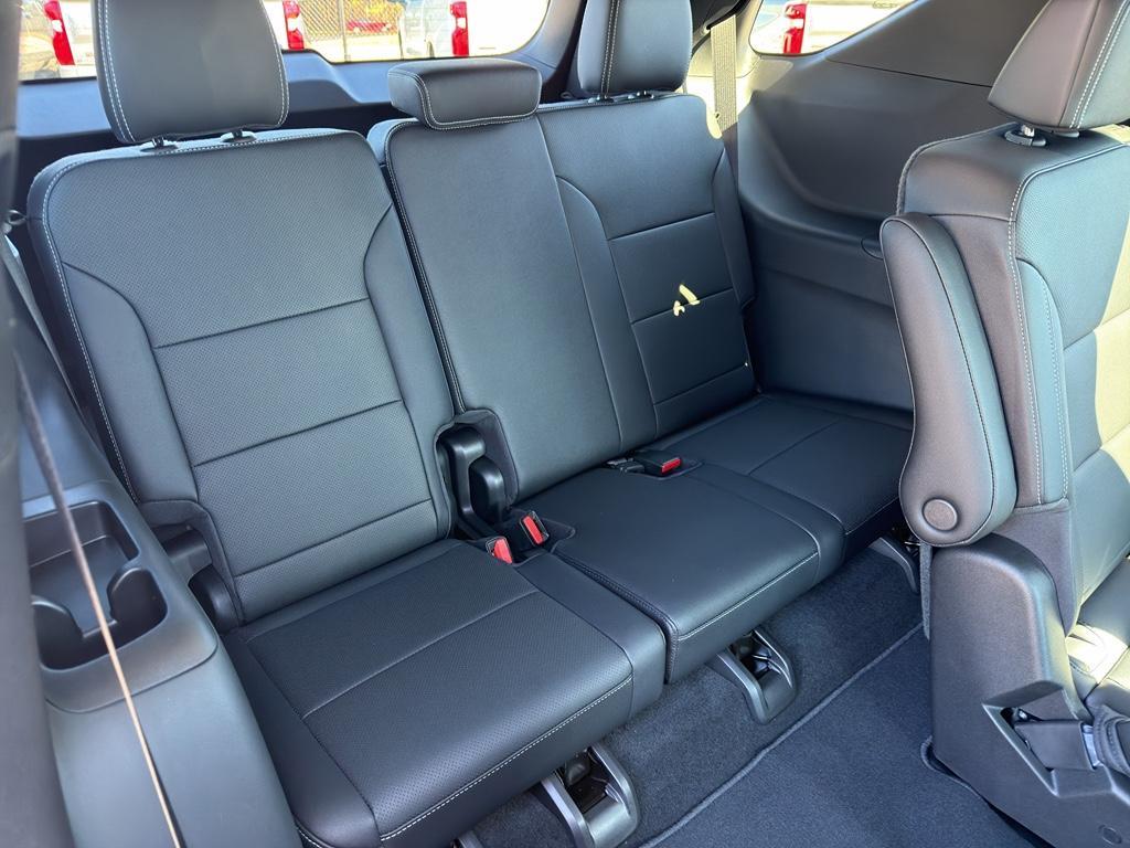 new 2026 Chevrolet Traverse car, priced at $46,839