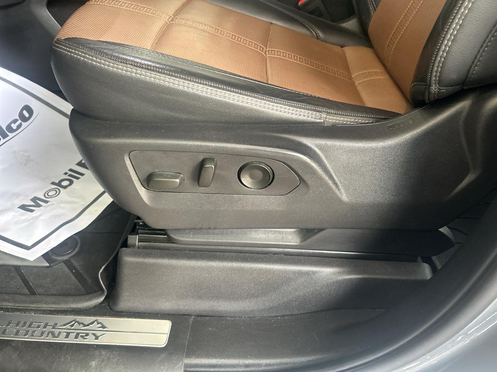 used 2024 Chevrolet Silverado 1500 car, priced at $54,835