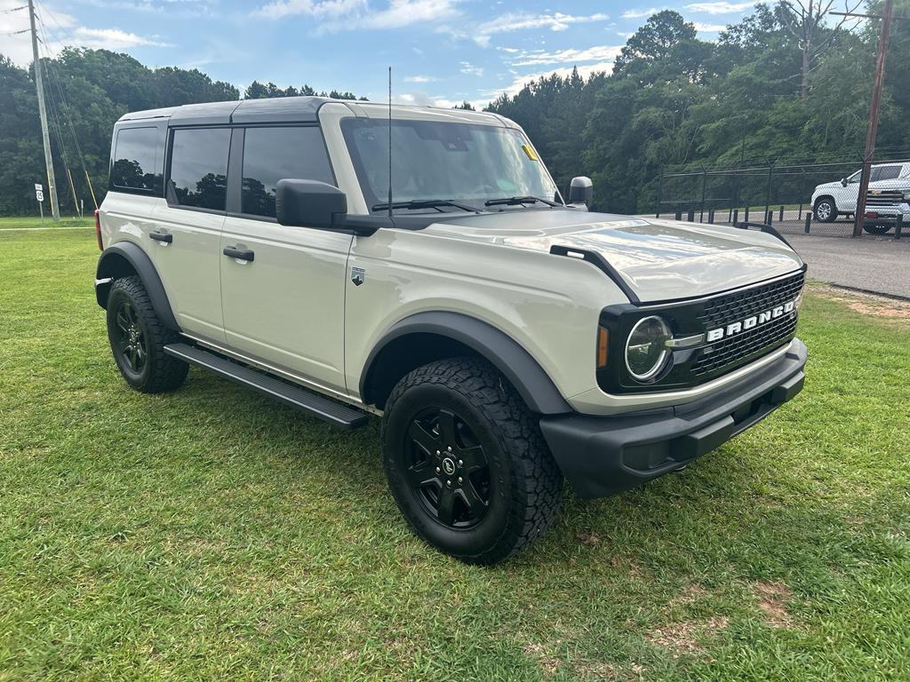 used 2025 Ford Bronco car, priced at $39,784