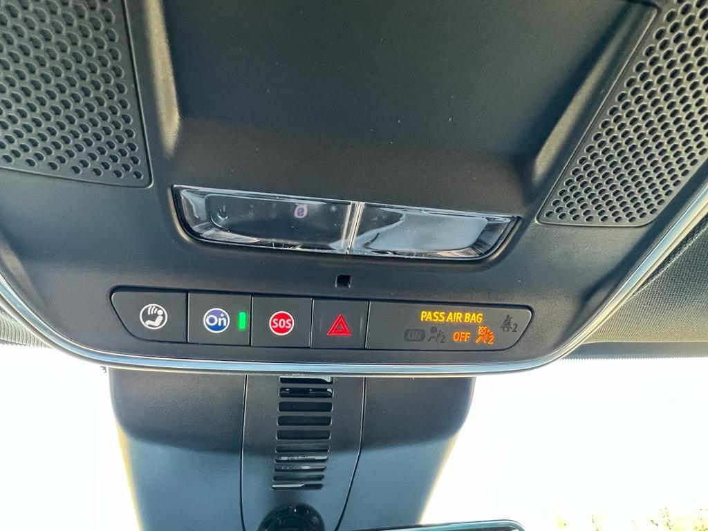 new 2026 Chevrolet Traverse car, priced at $56,235