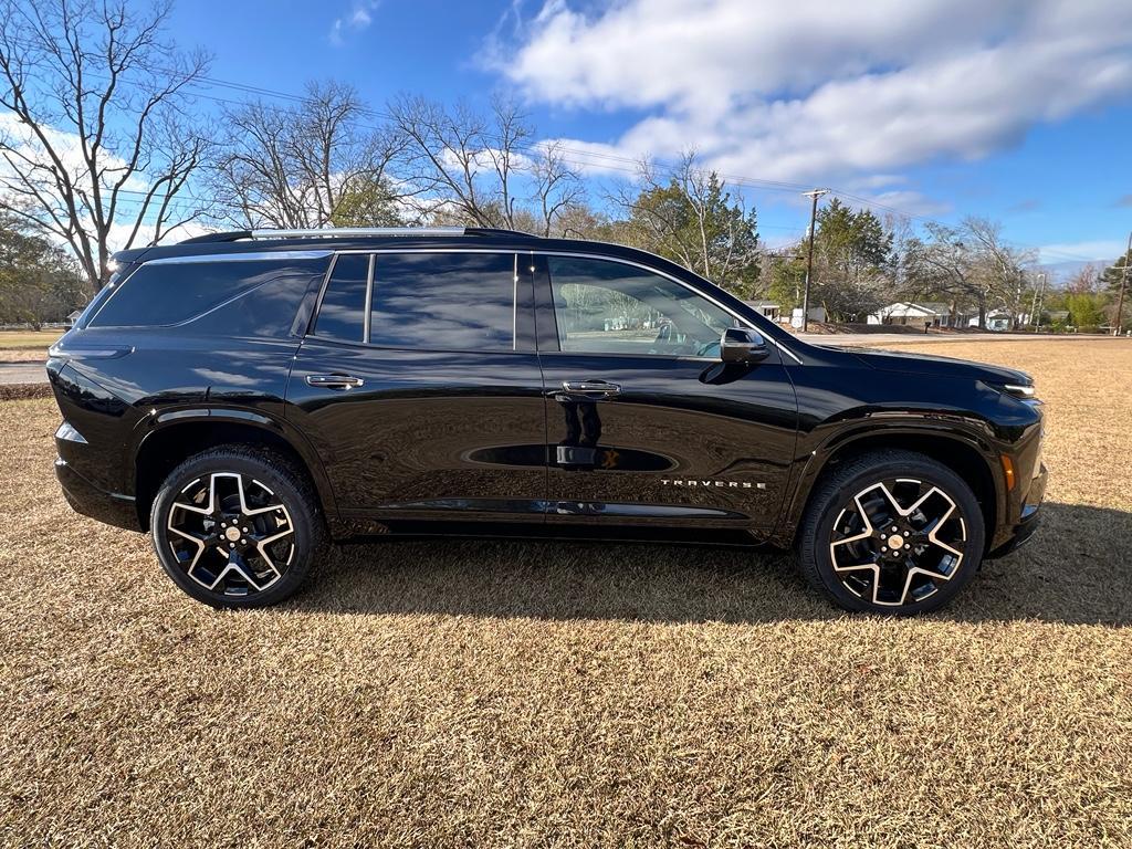 new 2026 Chevrolet Traverse car, priced at $56,235