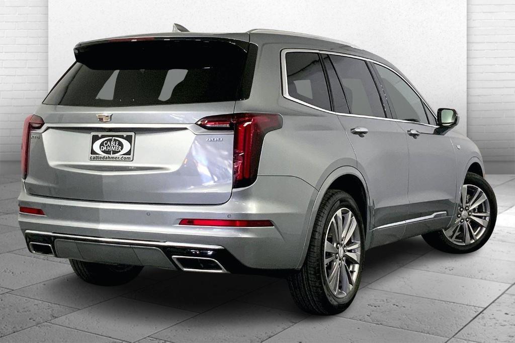 used 2025 Cadillac XT6 car, priced at $39,500