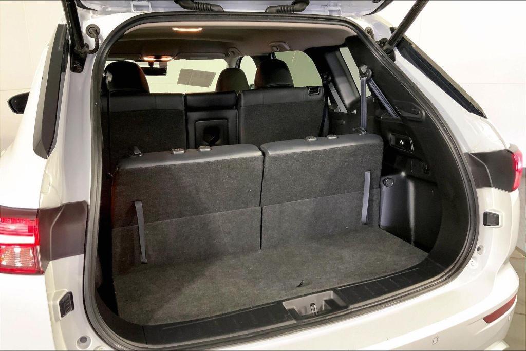 used 2024 Mitsubishi Outlander car, priced at $21,000