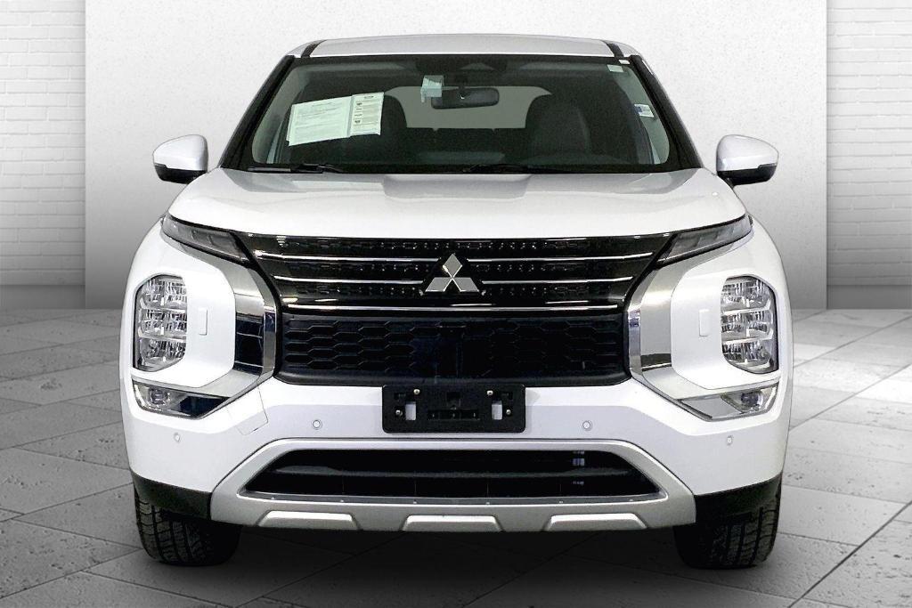 used 2024 Mitsubishi Outlander car, priced at $21,000