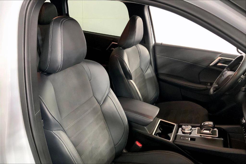 used 2024 Mitsubishi Outlander car, priced at $21,000