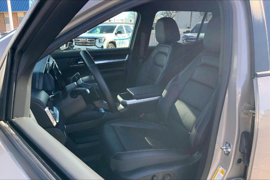 new 2026 GMC Terrain car, priced at $37,580