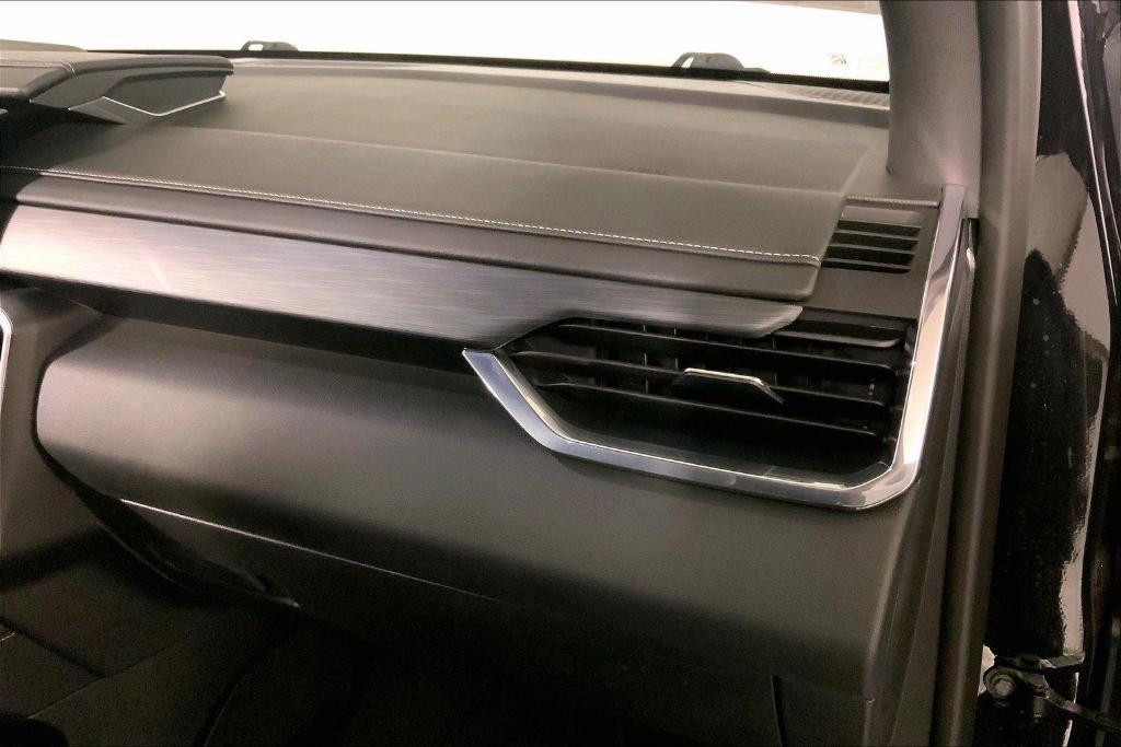 used 2025 GMC Acadia car, priced at $34,880