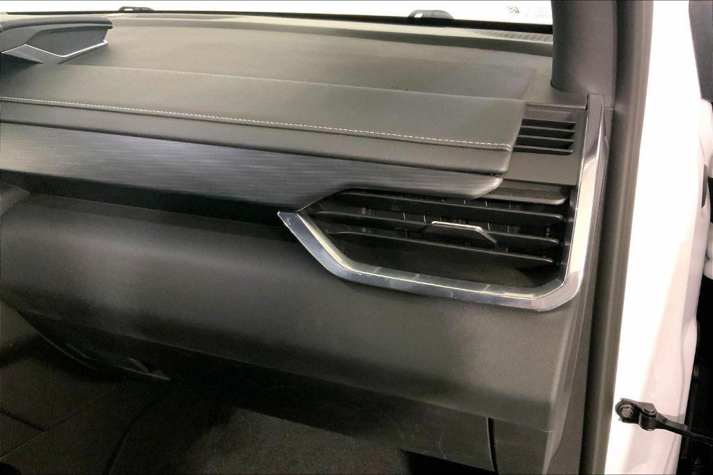 used 2025 GMC Acadia car, priced at $34,300