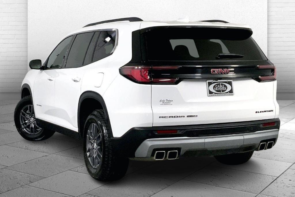 used 2025 GMC Acadia car, priced at $34,300