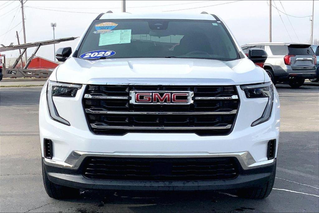 used 2025 GMC Acadia car, priced at $33,000