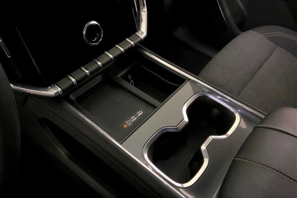 used 2025 GMC Acadia car, priced at $28,300