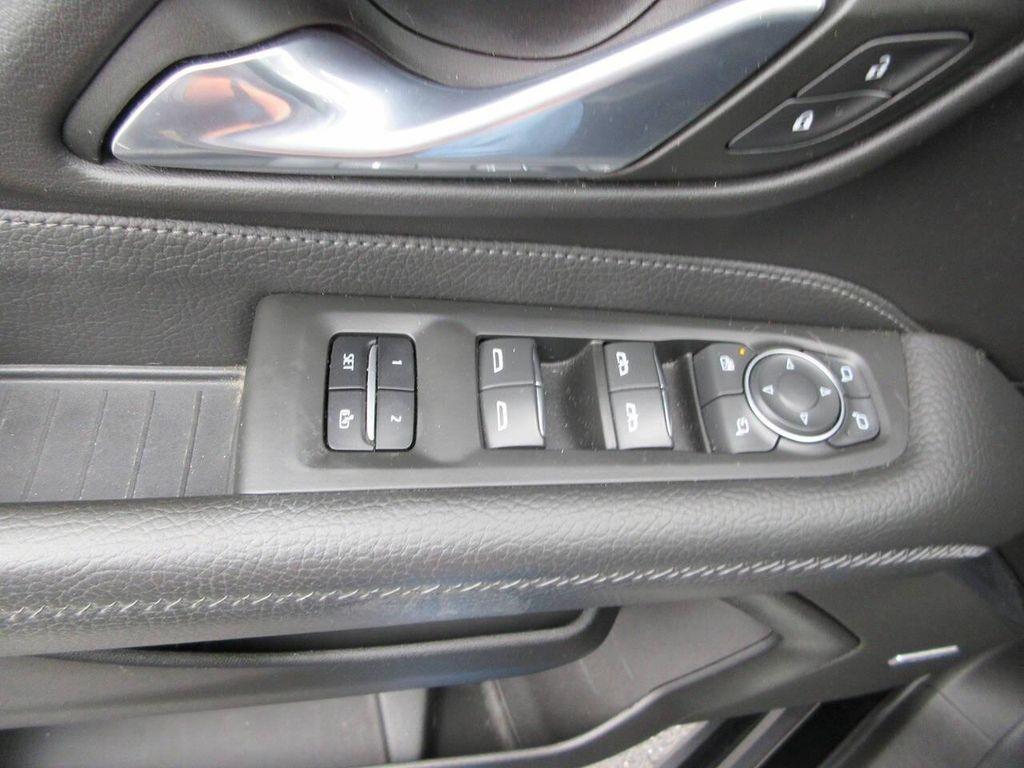 used 2022 GMC Yukon car, priced at $45,990