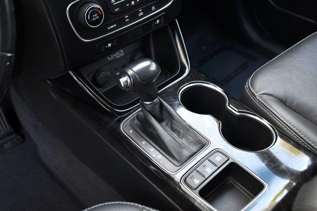 used 2015 Kia Sorento car, priced at $13,900