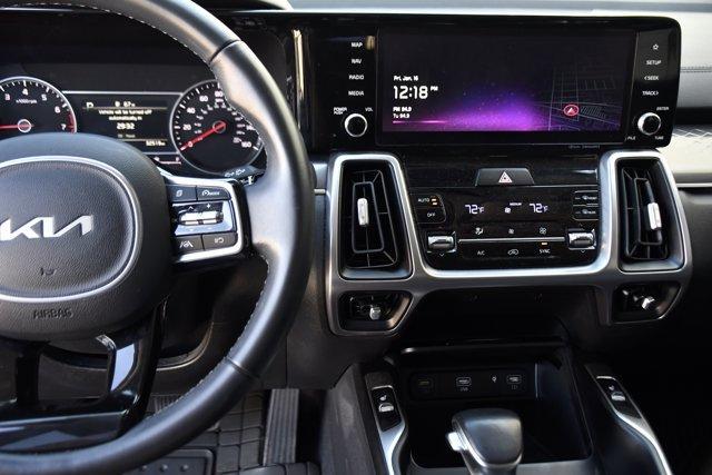used 2023 Kia Sorento car, priced at $22,949