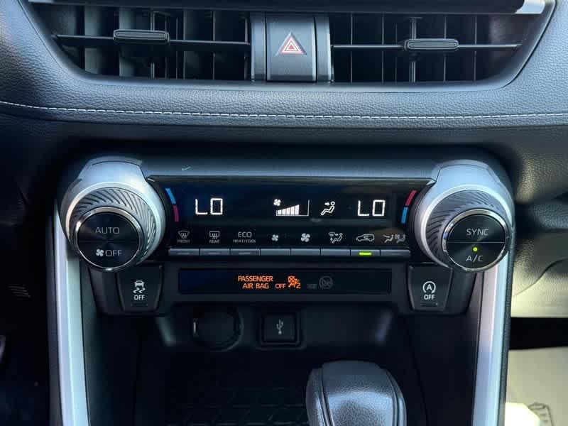 2021 Super White Toyota RAV4
