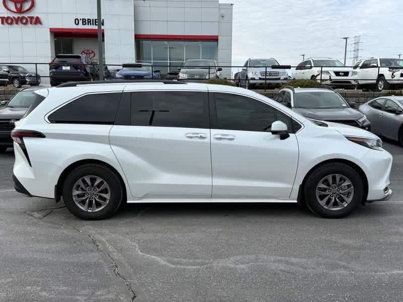 used 2023 Toyota Sienna car, priced at $41,960