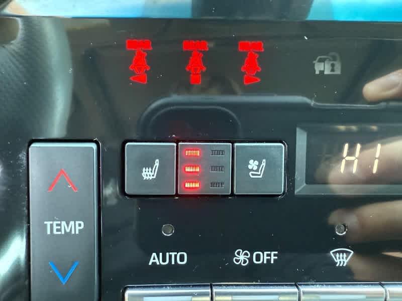 used 2019 Toyota Avalon Hybrid car, priced at $31,960