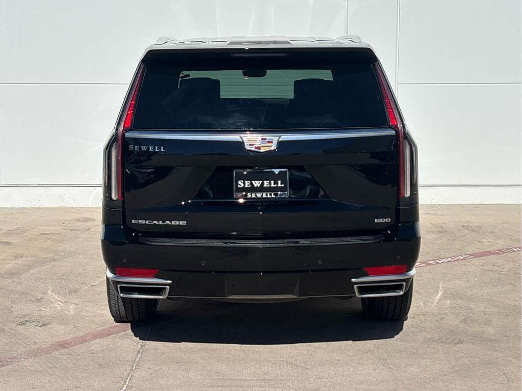 used 2024 Cadillac Escalade car, priced at $87,995