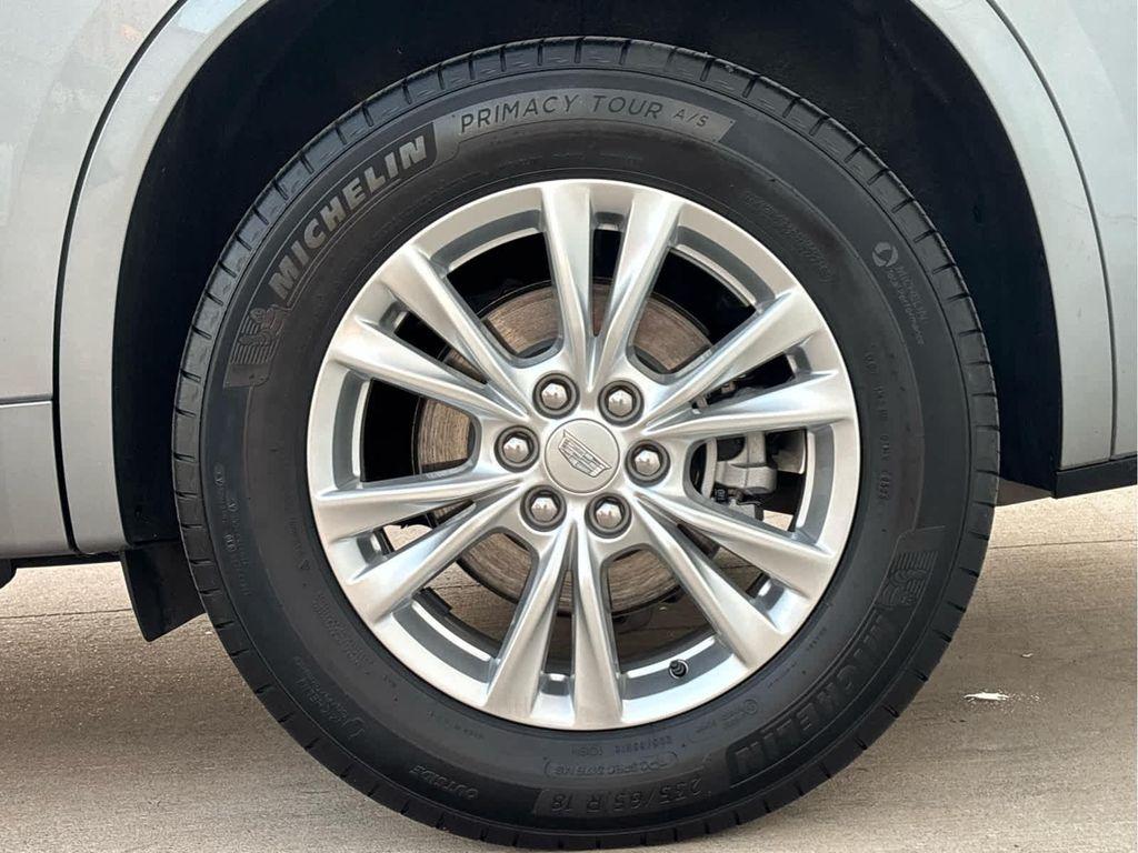 used 2024 Cadillac XT6 car, priced at $37,995